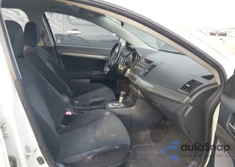 2008 Mitsubishi Lancer Gts z USA, uszkodzony, nr VIN JA3AU86U98U008120